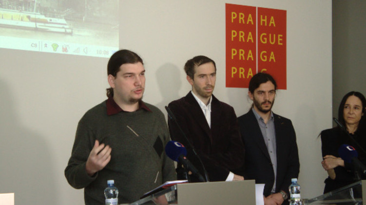 Chybějící údržba Libeňského mostu způsobila rozsáhlé škody.