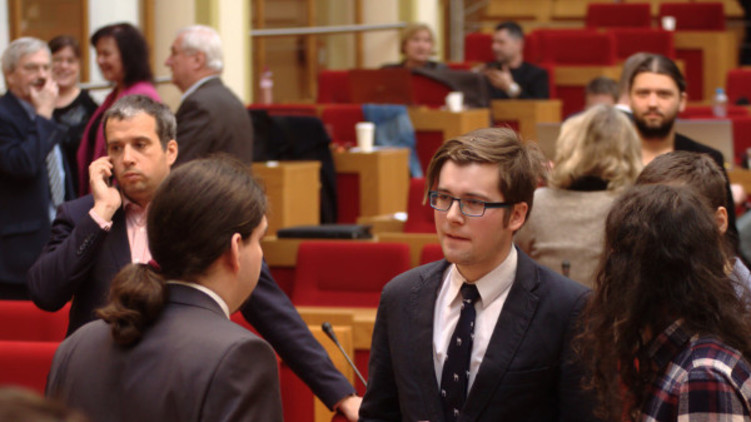 Prosazujeme Pirátský program z konstruktivní opozice