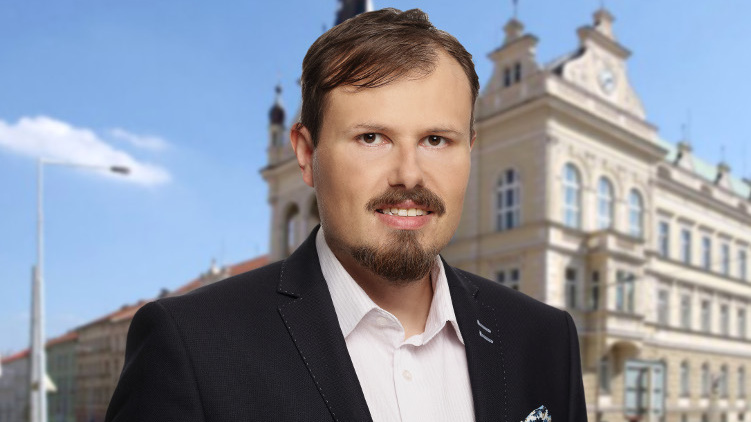 Piráti dementují: Koaliční smlouva v Praze 4 platí