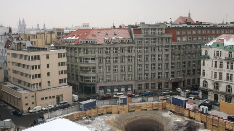 Praha by měla vymáhat škodu za pronájem Škodova paláce
