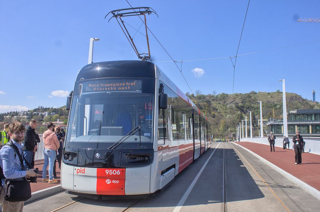 Nová tramvaj 52T